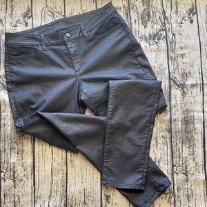 Ann Taylor Curvy Fit Black Jeans